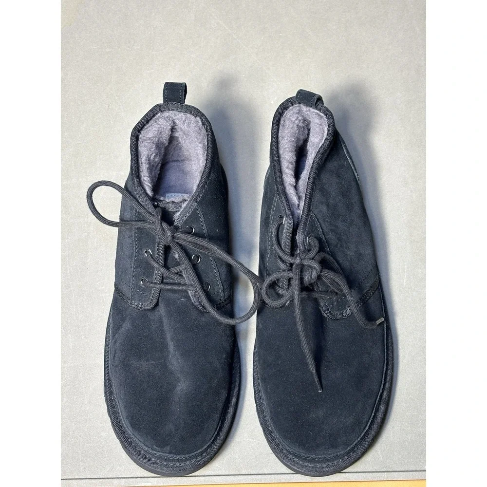 UGG Neumel Chukka Boots Black Suede Sheepskin Lined Men's US 12 EU 45 Lace Up